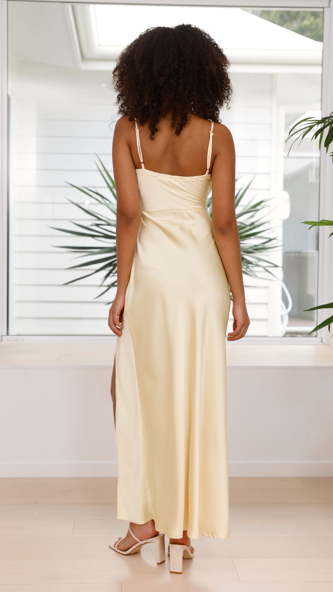 Tea Maxi Dress - Yellow