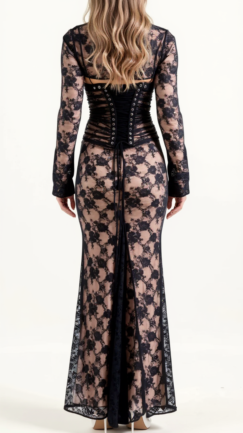 Square-Neck Lace Gown – Sculpted Elegance