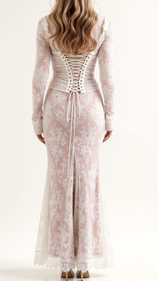 Square-Neck Lace Gown – Sculpted Elegance